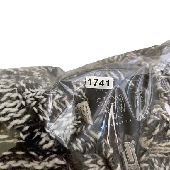 VOLCOM Women’s Gray Tribal Knit Cardigan Hoodie Size XS Aztec Boho Fringe Zip Up - Picture 7 of 7